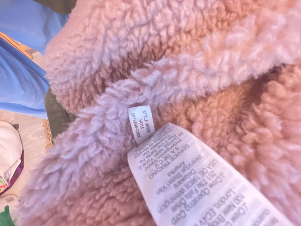 Madewell Sherpa-Trimmed Surplus Field Jacket in Olive
Utility
Med
Drawstring - Picture 8 of 8